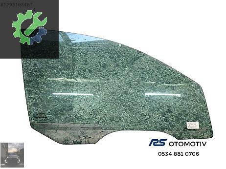 Ford Focus Kapı (Ön Sağ) çıkma parça