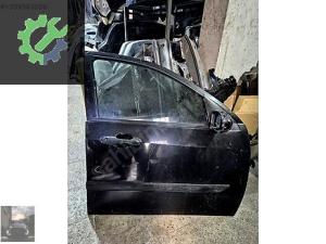 FORD FOCUS 1 SAĞ ÖN KAPI ORİJİNAL 1998-2005