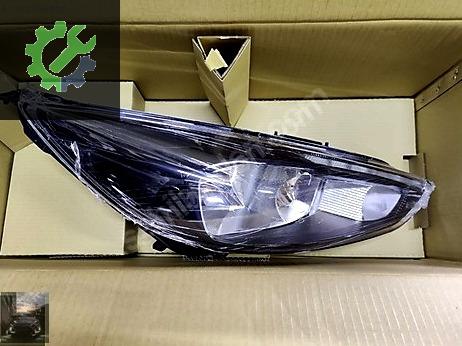 Ford Focus Sağ Ön Far çıkma parça