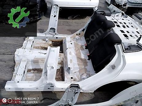Ford Focus Marşpiyel Sacı çıkma parça