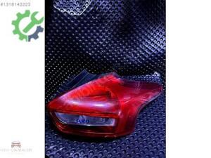 Ford Focus 3 Hb Sağ Stop (2. Adet)