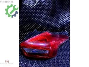 Ford Focus 3 Hb Sağ Stop