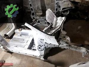 FORD FOCUS 3 SAĞ ÖN ÇEYREK KILIÇ SACI PODYE ORTA DİREK MARŞPİYEL