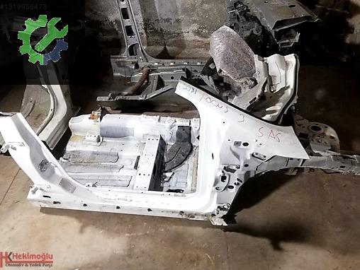 Ford Focus Marşpiyel Sacı çıkma parça