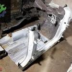 FORD FOCUS 3 SAĞ ÖN ÇEYREK KILIÇ SACI PODYE ORTA DİREK MARŞPİYEL