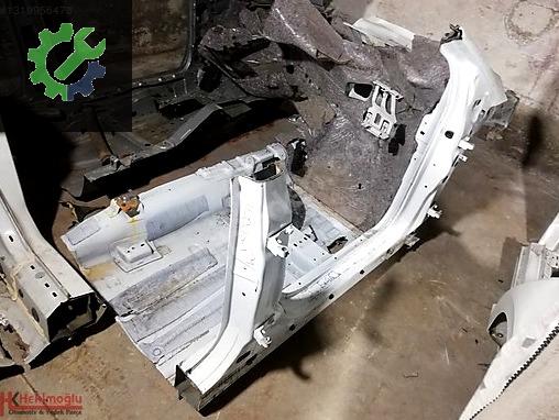 Ford Focus Marşpiyel Sacı çıkma parça