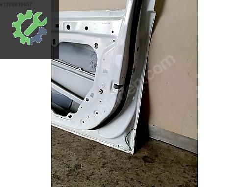 Ford Focus Sağ Kapı Çıkma Parça İSTANBUL