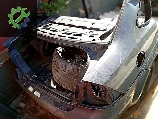 FORD FOCUS ARKA DİNGİL DOLU