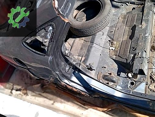FORD FOCUS ARKA DİNGİL DOLU