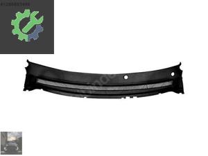 FORD FOCUS ÖN CAM IZGARASI 2005-2011 (4M51 A02216 AG)