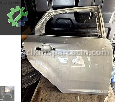 Ford Focus Kapı (Arka Sağ) çıkma parça