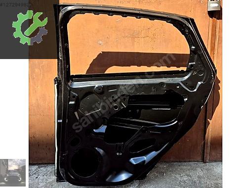 Ford Focus Kapı (Arka Sağ) çıkma parça
