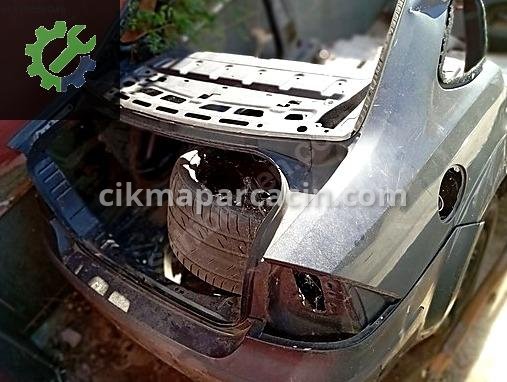 Ford Focus Sağ Sürgülü Kapı CAMURLUK-ARKA çıkma parça