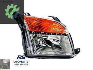 FORD FUSİON SAĞ FAR 2006-2011 (6N11 13W029 CE)