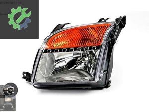 FORD FUSİON SOL ÖN FAR MAKYAJLI KASA 2006-2011