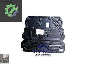 FORD KUGA MOTOR ALT MUHAFAZA 2020-2024 (LX6B 6B629 BE)