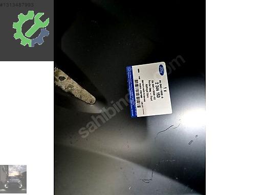 Ford Kuga Çamurluk (Ön) çıkma parça