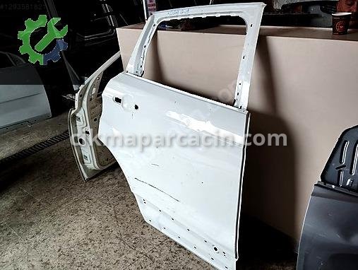 Ford Kuga Sağ Arka Kapı çıkma parça