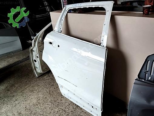 FORD KUGA SAĞ ARKA KAPI