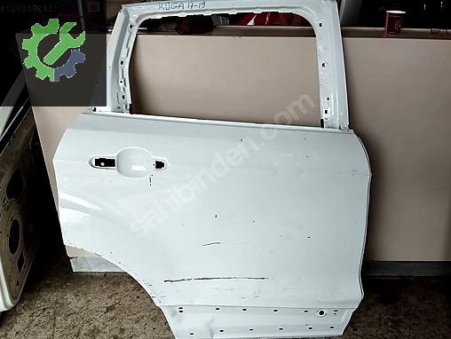 FORD KUGA SAĞ ARKA KAPI