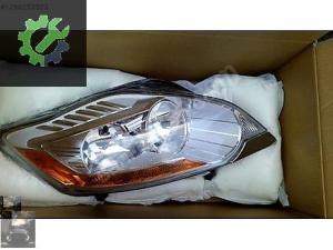 FORD KUGA SAĞ FAR 2008-2012