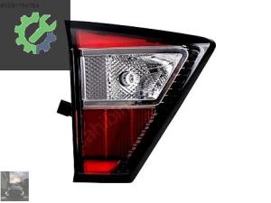 FORD KUGA SOL İÇ STOP LAMBASI 2015-2019
