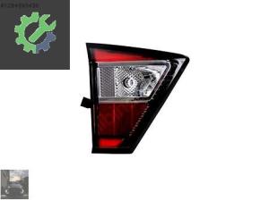 FORD KUGA STOP LAMBASI İÇ 2016-2019