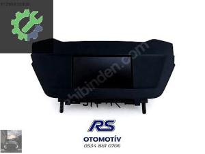 FORD KUGA TEYP BİLGİ EKRANI 2013-2019