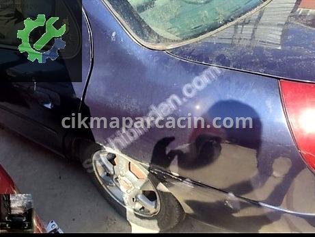 Ford Mondeo Çamurluk (Arka) çıkma parça