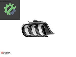 FORD MUSTANG 2018- STOP LAMBASI AVRUPA-BEYAZ JR3B-13B504-BG/5-BG