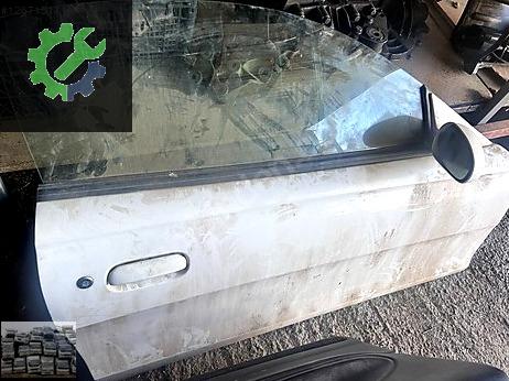 Ford Mustang Sağ Kapı çıkma parça