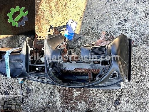 Ford Mustang Torpido çıkma parça