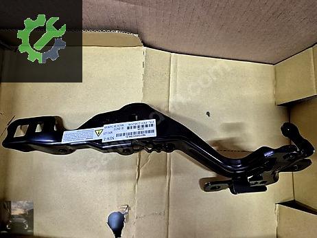 Ford Mustang Kapı Menteşesi çıkma parça