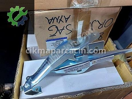 Ford Mustang Kaput Menteşesi çıkma parça