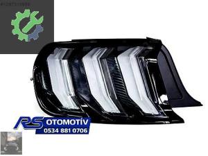 FORD MUSTANG SOL STOP LAMBASI 2018-2023 (JR3Z 13405 B)