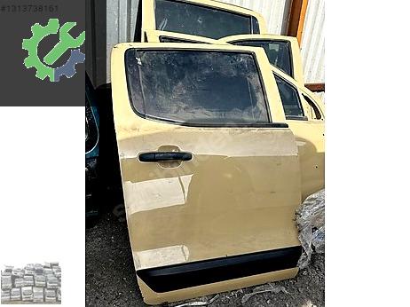 Ford Ranger Sağ Arka Kapı çıkma parça