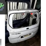 FORD TOURNEO BAGAJ KAPISI