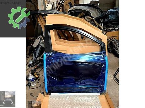 Ford Tourneo Custom Kapı (Ön Sağ) çıkma parça