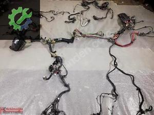 FORD TRANSİT 2015 2.2 TDCi MOTOR TESİSATI SİGORTA KUTUSU BK2T145