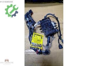 FORD TRANSİT CUSTOM SİGORTA KUTUSU VE TESİSAT BK2T9K499