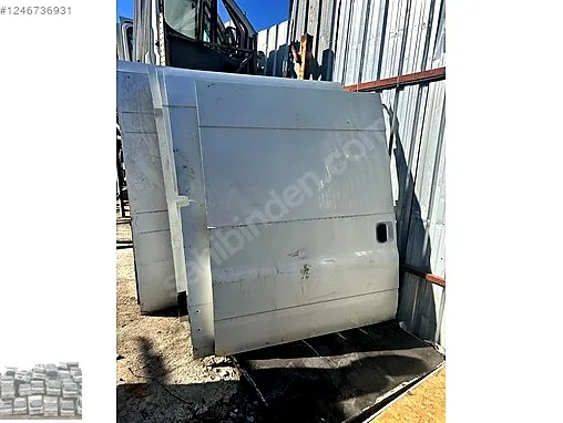 Ford Transit Sağ Kapı çıkma parça