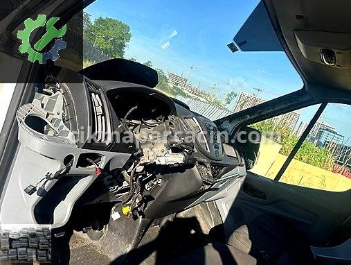 Ford Transit Torpido çıkma parça