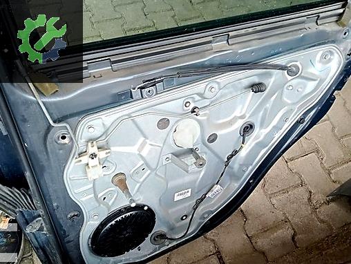 Fabrikasyon Mercedes Yedek Parça Direksiyon Simidi Sıfır Ayarında Çıkma Garantili