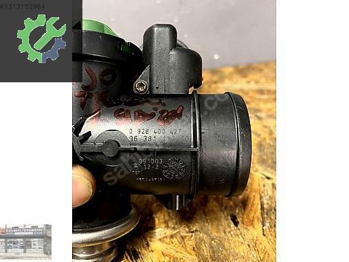 Peugeot Partner Motor Takozu çıkma parça