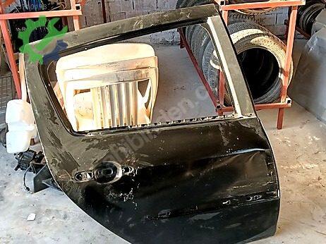 Renault Clio Sağ Kapı çıkma parça