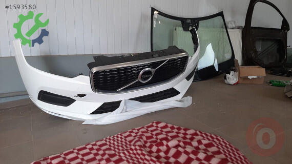 Volvo XC90 Ön Tampon çıkma parça