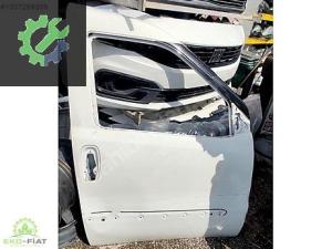 Fiat Doblo 2010-2021 Sağ Ön Kapı