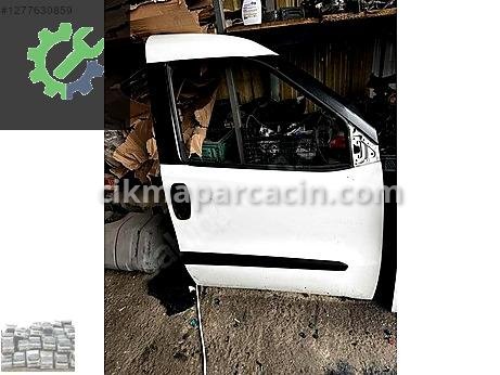 Renault Clio Sağ Ön Kapı çıkma parça