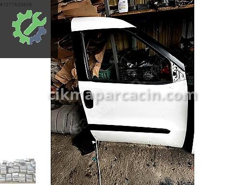 Renault Clio Sağ Ön Kapı çıkma parça