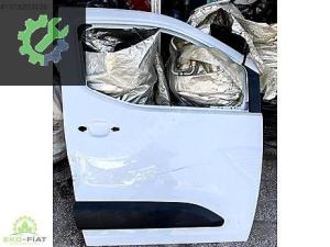 Fiat Doblo 5 2023-2026 Sağ Ön Kapı